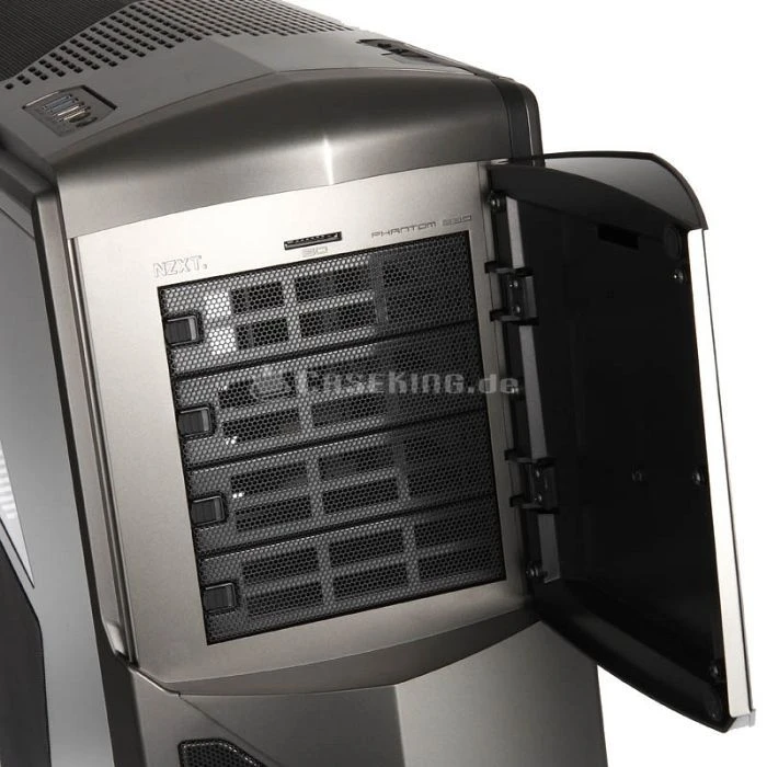 NZXT Phantom 630 Gunmetal, Acrylfenster
