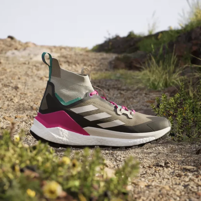 adidas Terrex Free Hiker 2.0 trace cargo/talc/real magenta (Herren)