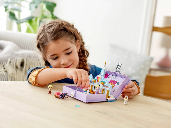 LEGO Disney Princess - Annas und Elsas Märchenbuch