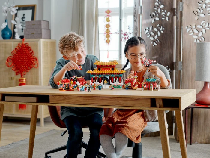 LEGO Tempelmarkt zum Chinesischen Neujahrsfest