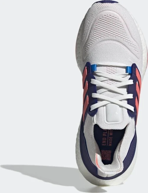 adidas Ultraboost 22 crystal white/turbo/legacy indigo (Damen)