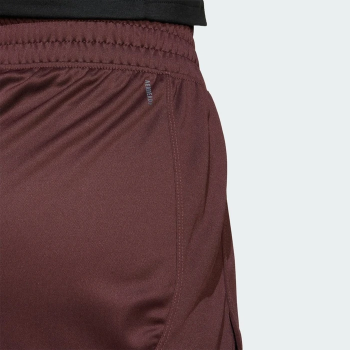 adidas Pacer Essentials Knit High-Rise Shorts aurora ruby/brown (Damen)