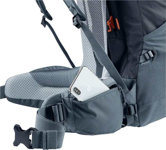 Deuter Futura Air Trek 60+10 black/graphite