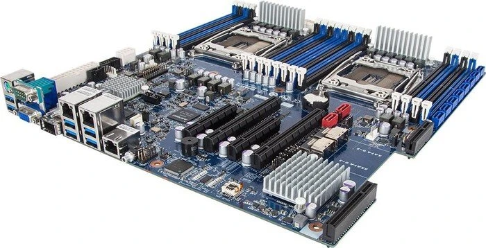GIGABYTE MD60-SC0 (2x Intel 2011-3)