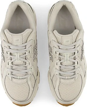 New Balance 740 moonbeam/sea salt