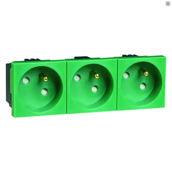 Peha Concept 45 Steckdose Erdungsstift 3fach, grün