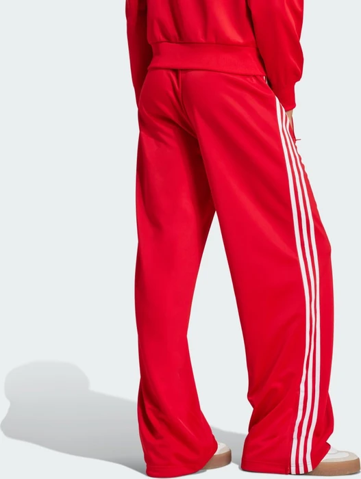 adidas Classic Firebird Loose Trainingshose lang better scarlet/white (Damen)
