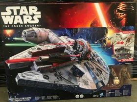 Hasbro Star Wars Episode VII Das Erwachen der Macht - Battle-Action Millennium Falke