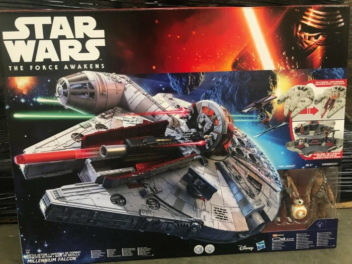Hasbro Star Wars Episode VII Das Erwachen der Macht - Battle-Action Millennium Falke