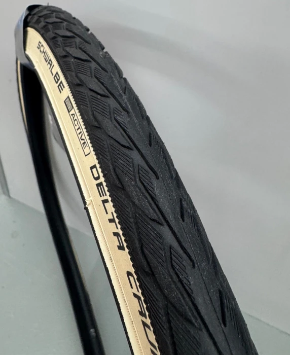 Schwalbe Delta Cruiser 26x1.375" Reifen whitewall