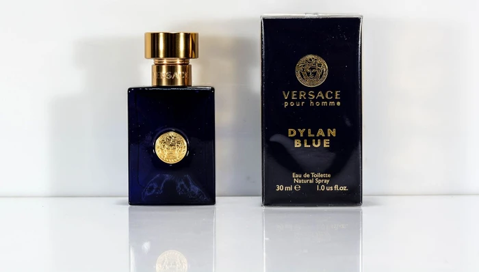 Versace Dylan Blue Eau de Toilette, 30ml