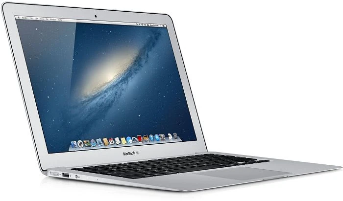 Apple MacBook Air 13", silber, Core i5-4250U, 4GB RAM, 256GB SSD, DE [Mid 2013]