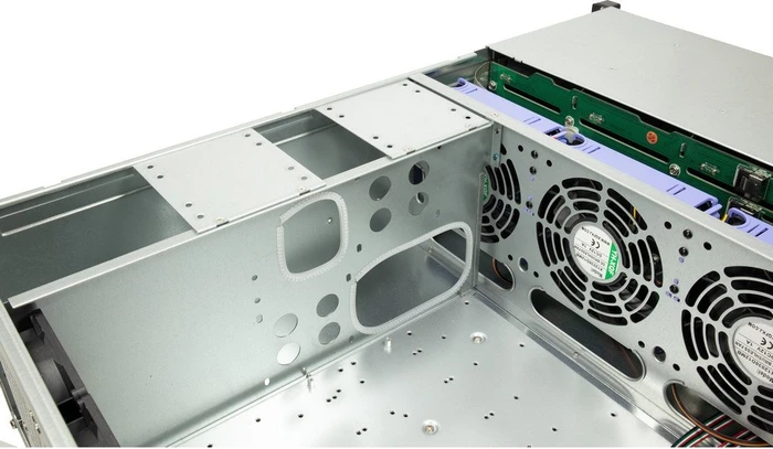 Inter-Tech IPC 4U-4724, schwarz, 4HE, ATX