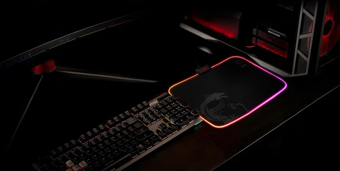 MSI Agility GD60 Gaming Mousepad, RGB beleuchtet, schwarz
