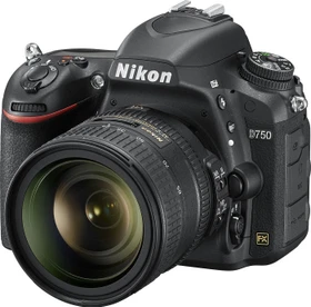 Nikon D750 mit Objektiv AF-S 24-85mm 3.5-4.5 G ED VR