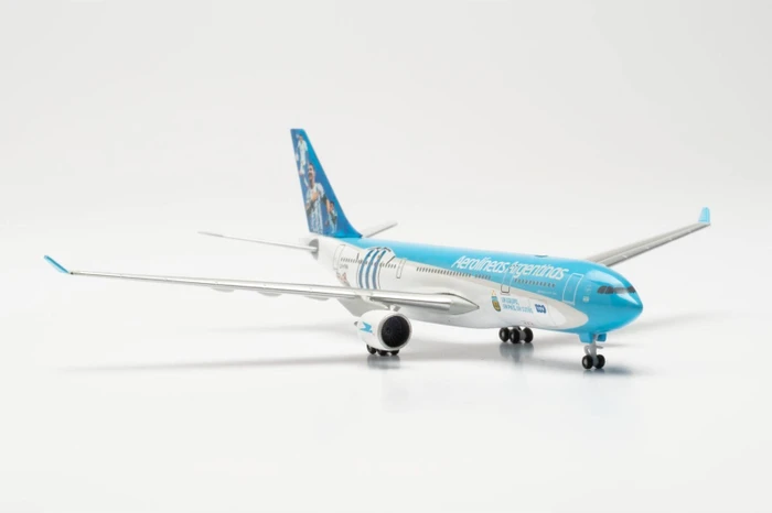 Herpa Aerolíneas Argentinas Airbus A330-200 Selección de Argentina LV-FVH