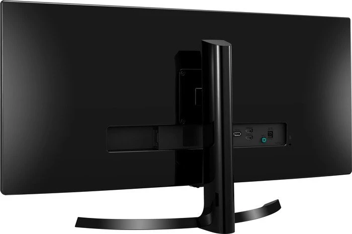 LG 29UM68-P, 29"