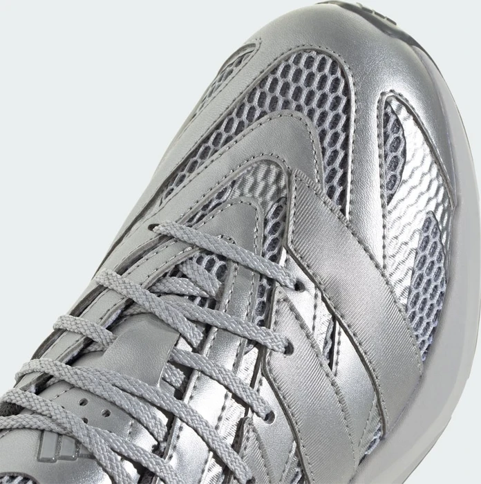 adidas Mercedes-AMG Petronas Formula One Team Lightblaze matte silver/silver metallic/grey two