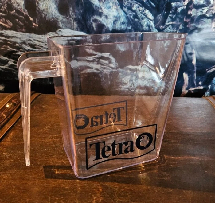 Tetra Fischfangbecher