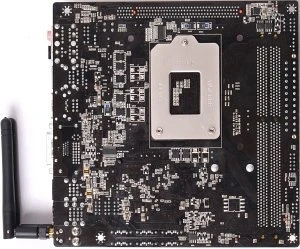 Zotac H55-ITX Wi-Fi (Intel 1156)