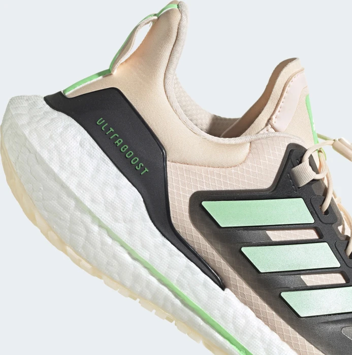 adidas Ultraboost 22 Cold.RDY 2.0 bliss orange/beam green/core black