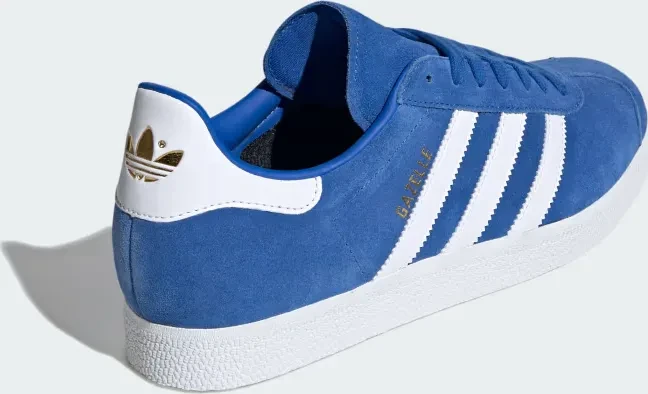 adidas Gazelle Fußball Leeds United FC blue/cloud white/gold metallic (Herren)
