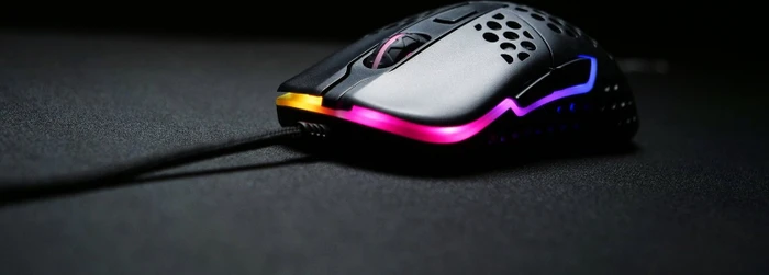 Xtrfy M42 RGB schwarz, USB