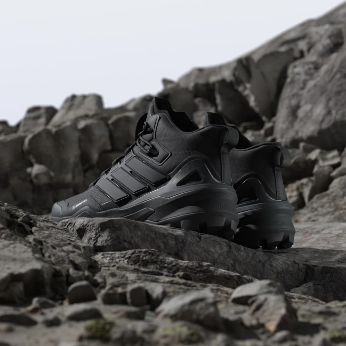 adidas Terrex Skychaser Mid GTX core black/carbon/impact orange (Herren)