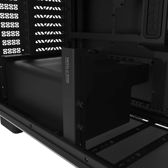 Cooler Master MasterFrame 600, schwarz, Glasfenster