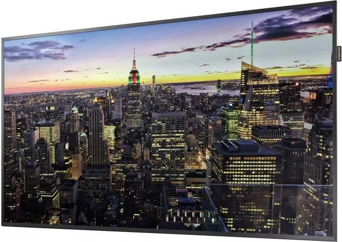 Samsung QM65F, 64.5"