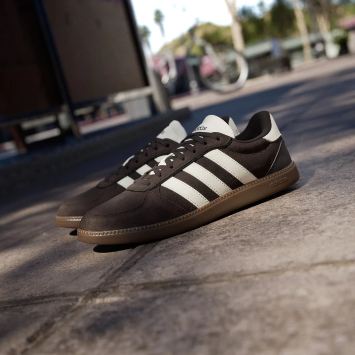 adidas Breaknet Sleek aurora coffee/off white/gum5 (Damen)