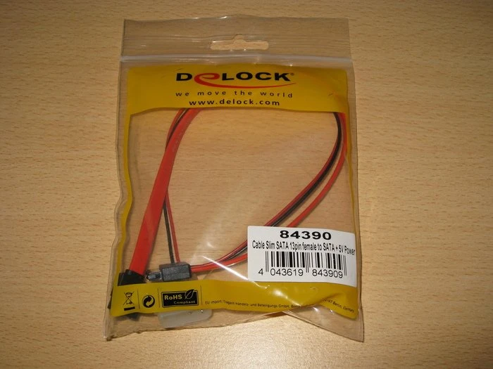 DeLOCK SATA All-in-One Kabel 0.3m, Slimline [Buchse]