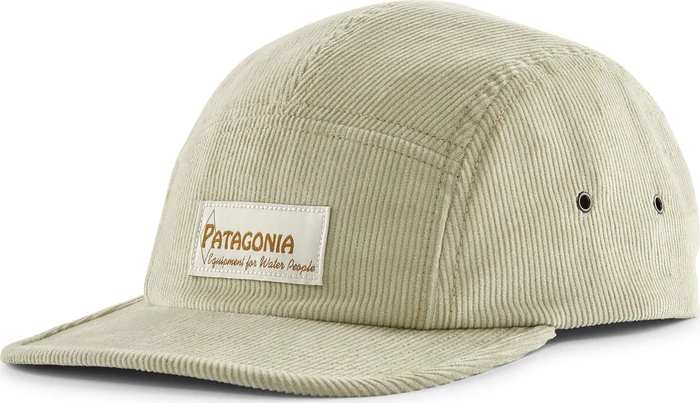 Patagonia Graphic Maclure Kappe water people label: pelican