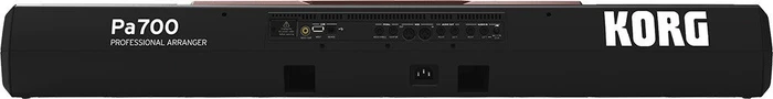 Korg Pa700