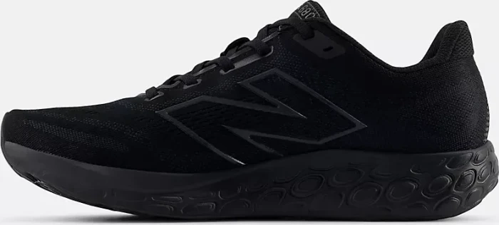 New Balance Fresh Foam 680v8 black/phantom/black metallic (Herren)