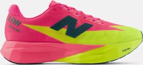 New Balance TCS London Marathon FuelCell SuperComp Elite v5 alkaline green/pink heat (Herren)