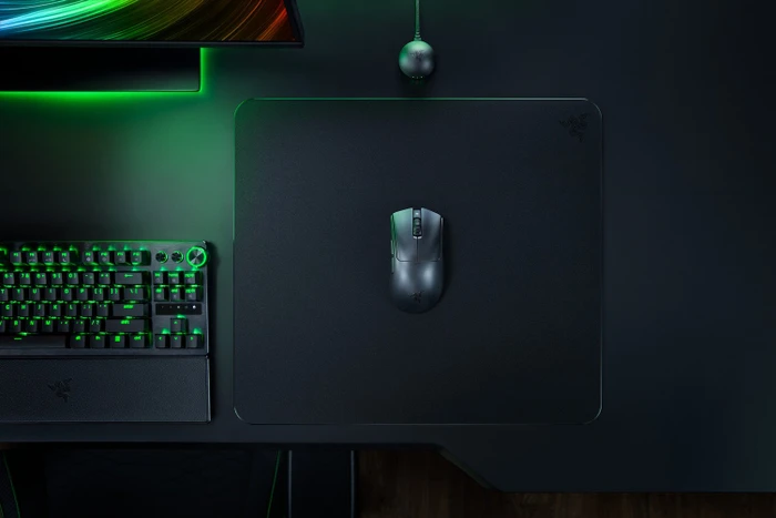 Razer DeathAdder V4 Pro schwarz, USB