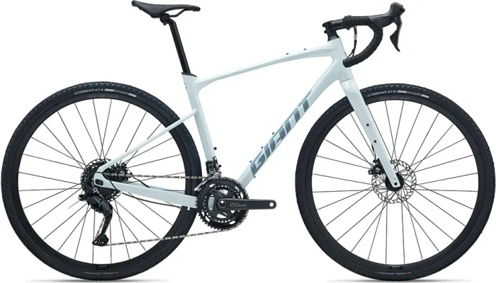 Giant Revolt 2 icicle white Modell 2026