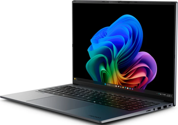 Medion SPRCHRGD 16 S1, Core Ultra 9 288V, 32GB RAM, 2TB SSD, DE