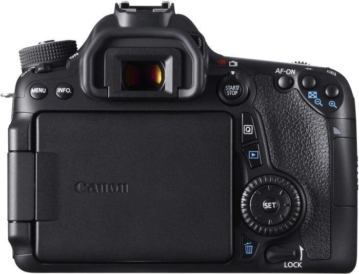 Canon EOS 70D mit Objektiv EF-S 18-135mm 3.5-5.6 IS STM