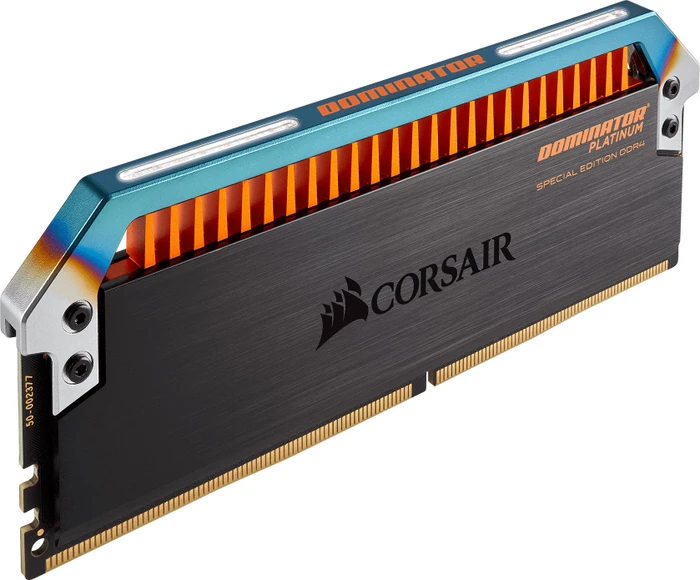 Corsair Dominator Platinum Special Edition Torque UDIMM 32GB Kit, DDR4-3200, CL14-16-16-36