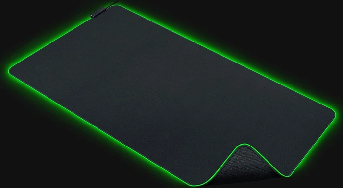 Razer Goliathus Chroma RGB Gaming-Mauspad, 3XL - 1200x550mm, schwarz