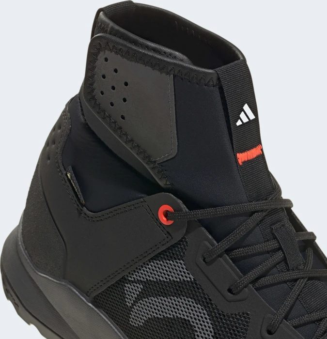 Five Ten Trailcross Gore-Tex core black/grey three/solar red