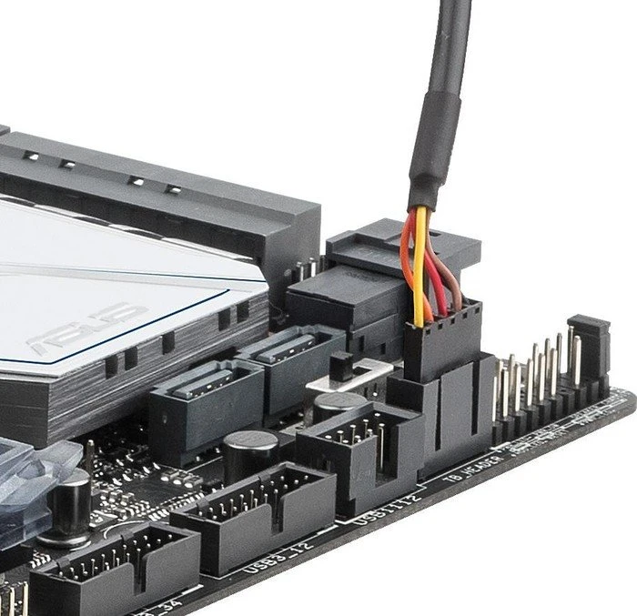 ASUS ThunderboltEX 3, PCIe 3.0 x4