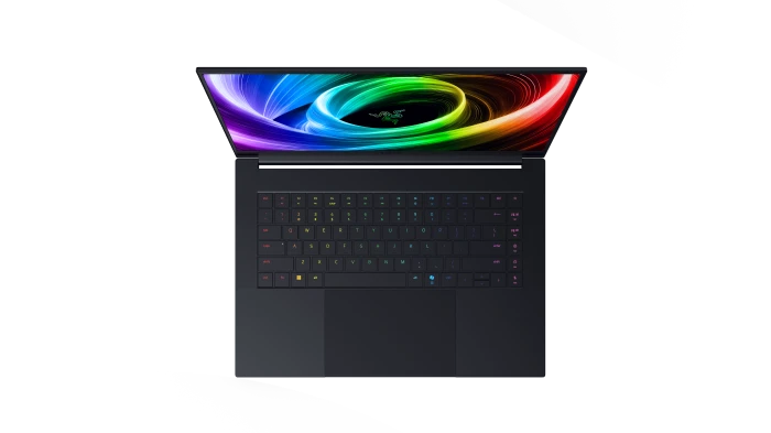 Razer Blade 16 (2025), Ryzen AI 9 365, 32GB RAM, 1TB SSD, GeForce RTX 5080, DE