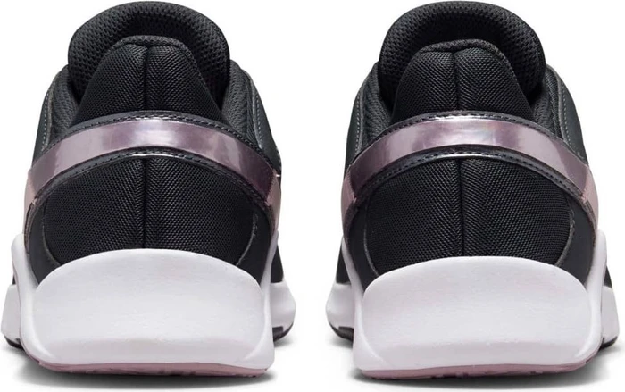 Nike Legend Essential 2 Premium off noir/black/white/plum fog (Damen)