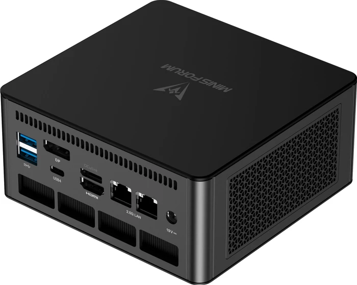Minisforum UM890 Pro
