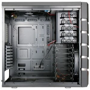 BitFenix Colossus Venom