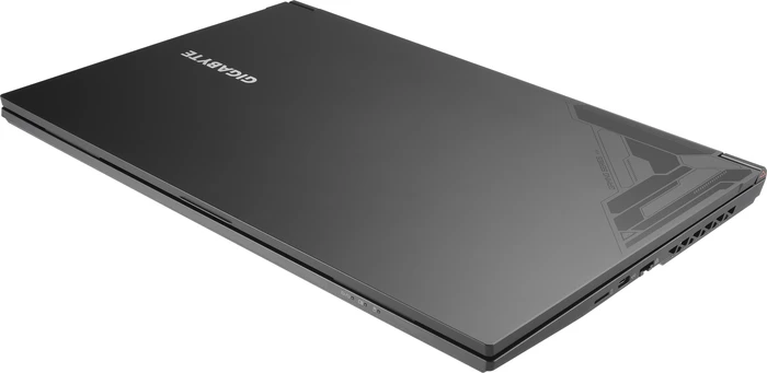 GIGABYTE G5, Core i5-12500H, 8GB RAM, 512GB SSD, GeForce RTX 3050, DE