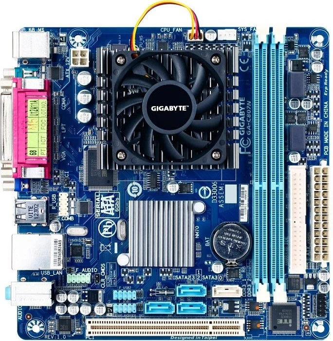 GIGABYTE GA-C807N